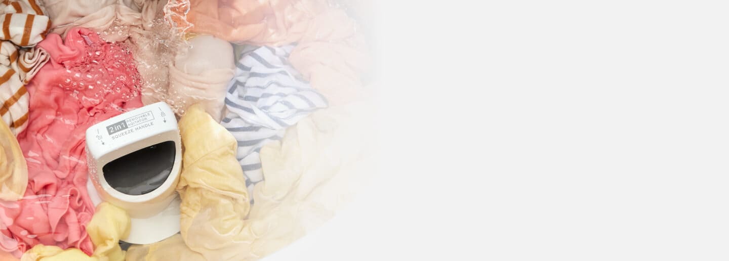 Clothes washing inside a Whirlpool® Washers with 2 in 1 Removable Agitator